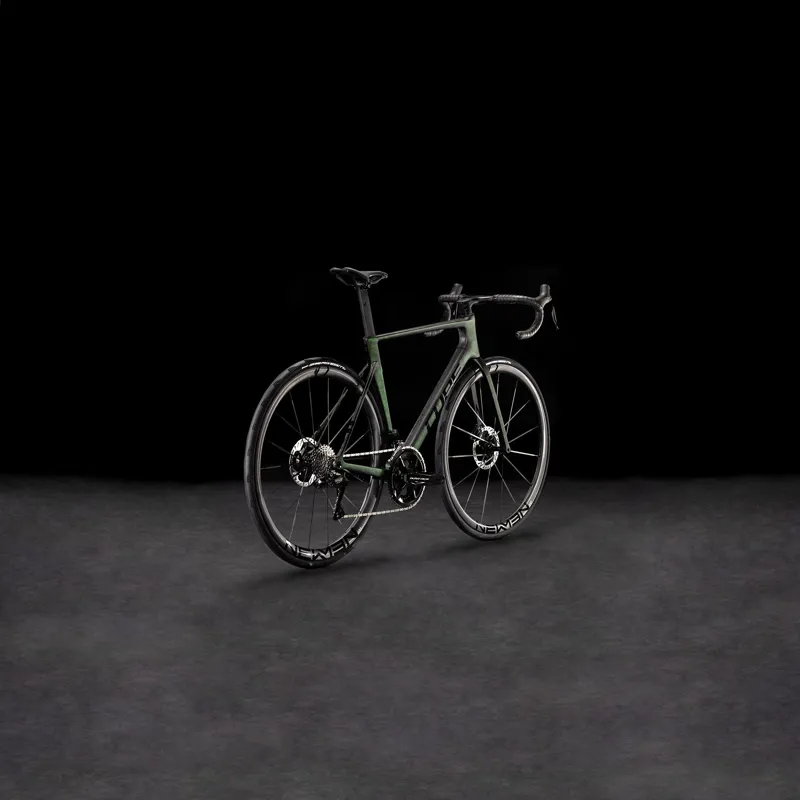 Cube Litening Air C:68X SLT - Aero Road Bike - Liquid Lava / Black-1