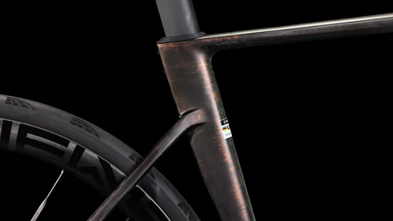 Cube Litening Air C:68X SLT - Aero Road Bike - Liquid Lava / Black-7