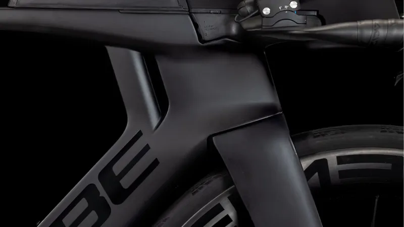 2025 Cube Aerium C:68X SLX - Carbon Time Trial / Triathlon Bike - Carbon / Black-6