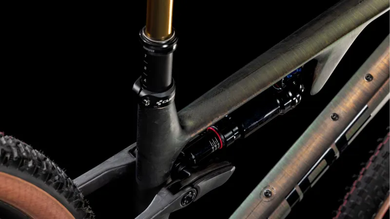 2025 Cube AMS ONE11 C:68X SLT 29 - Full Suspension Carbon XC Mountain Bike - Liquid Lava / Black-3