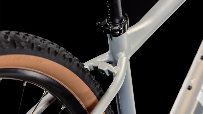 2025 Cube Attention Pro - Hardtail Mountain Bike - Shift Violet / Amethyst-3