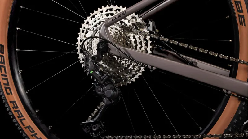 2025 Cube Reaction Pro - Hardtail Mountain Bike - Cedar / Blush-5