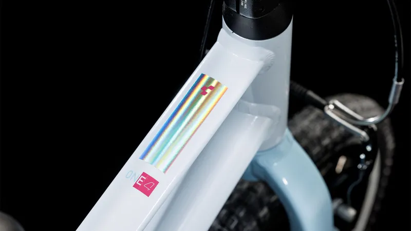 2025 Cube Numove 140 - 14inch wheel kids bike - Flash White / Pink-3