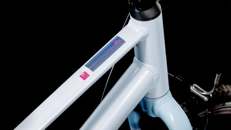 2025 Cube Numove 200 - 20inch wheel kids bike - Flash White / Pink-2