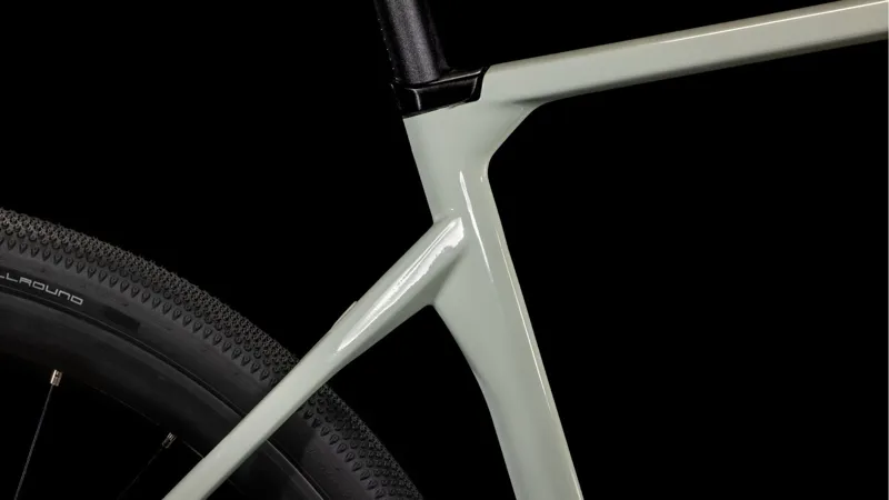 2025 Cube Nulane C:62 SLX - Classic frame Cabon Hybrid Bike - Dessert Stone / Green-4