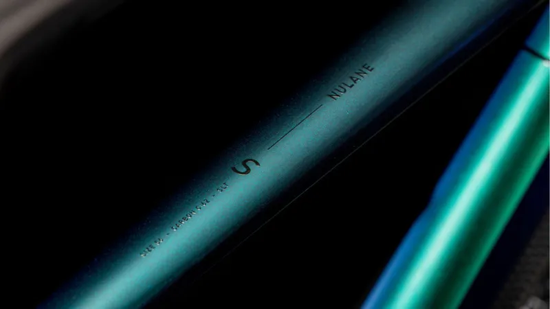 2025 Cube Nulane C:62 SLT - Classic frame Cabon Hybrid Bike - Goblin / Black-3