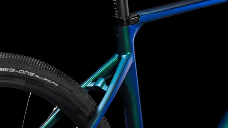 2025 Cube Nulane C:62 SLT - Classic frame Cabon Hybrid Bike - Goblin / Black-4