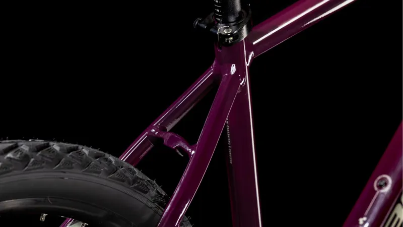 2025 Cube Nature - Classic frame Hybrid Bike - Amarone / Lunar-3