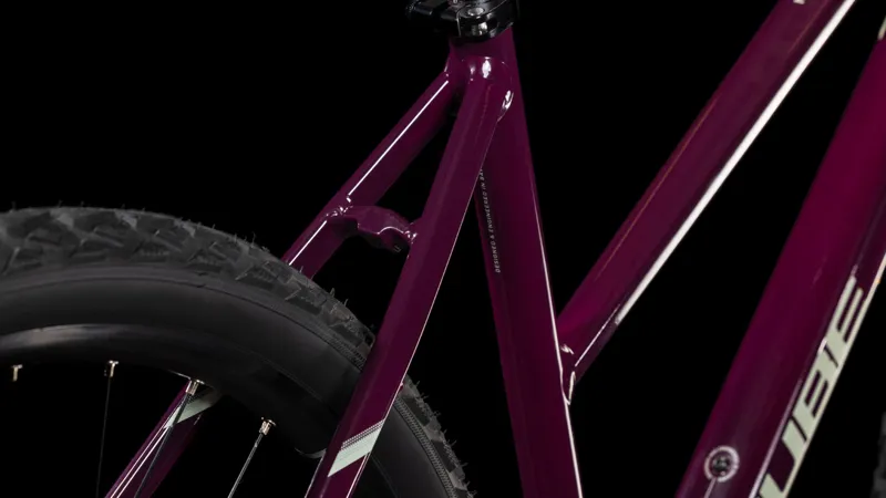 2025 Cube Nature - Trapeze frame Hybrid Bike - Amarone / Lunar-3