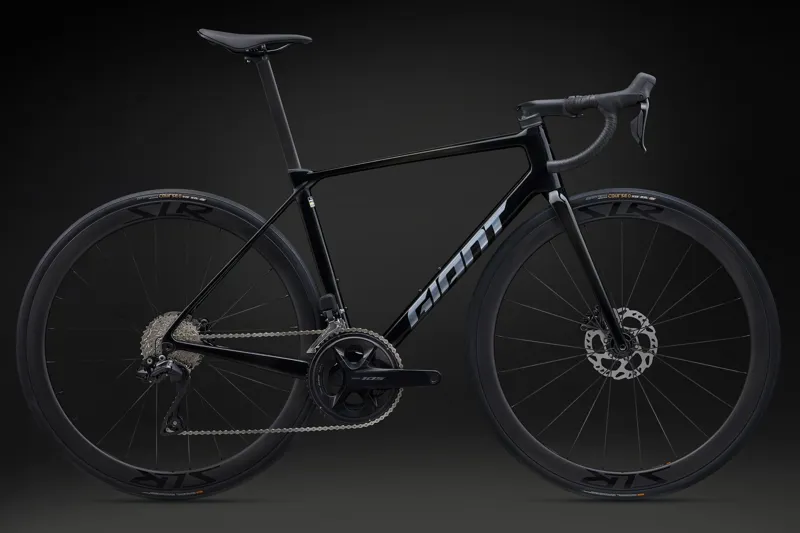 2025 Giant TCR Advanced Pro 1 - Di2 equipped Road Race Bike - Gloss Carbon / Polished Foil-6
