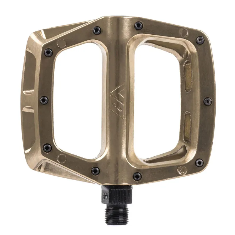 DMR - V8 Pedal - Fools Gold