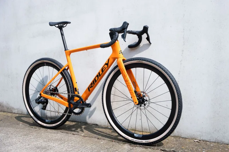 2025 Ridley ASTR - GRX800 Di2 2x12 - Gravel Bike - Rich Orange Metallic-1
