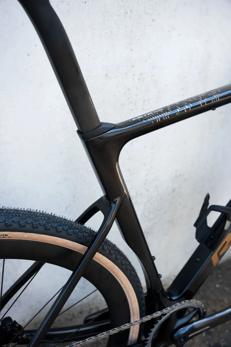 2025 Ridley Astr RS GRX800 DI2 - Gravel Bike -  Carbon / Silver / Bronze-4