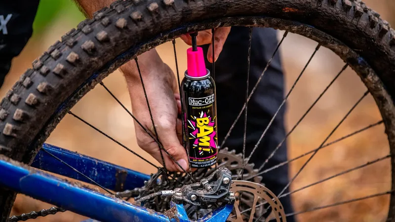 Muc-Off B.A.M Instant Puncture Repair 125ml-1