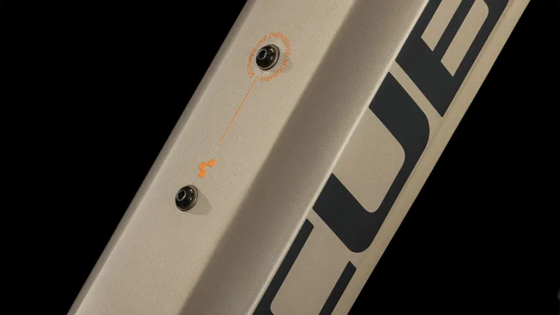 Cube Reaction Hybrid Perf 625 Metalbrown 2023-2