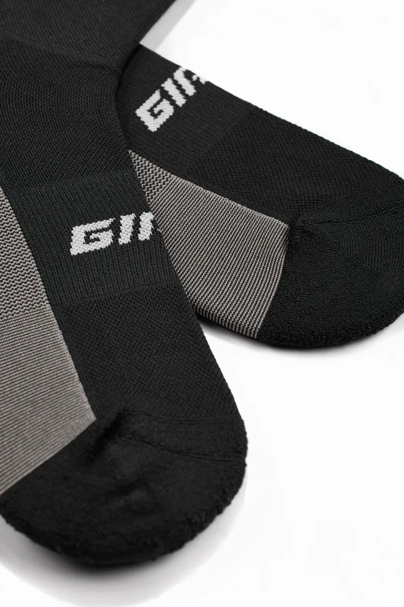 Giant Instinct Socks - Black-2