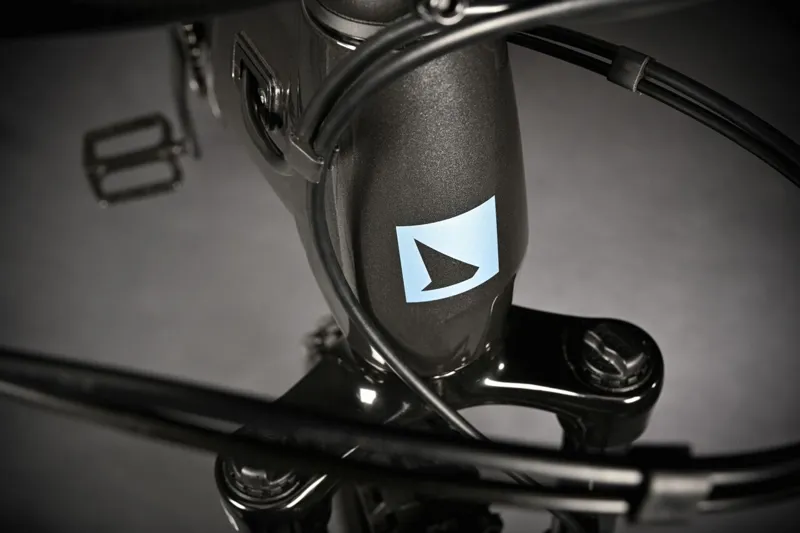 2024 Haibike Alltrack 5 - Electric Hardtail Mountain Bike - Grey / Slate-6