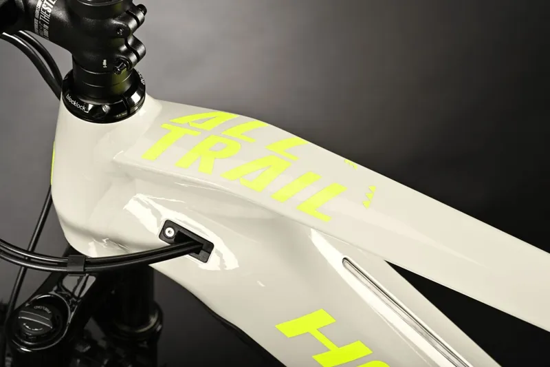 2024 Haibike Alltrail 3 - Electric Full Suspension Mountain Bike - Grey / Neon Yellow-6