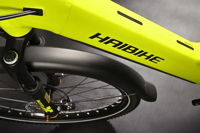 2024 Haibike Trekking 5 - Step Thru Electric Hybrid Bike - Lime / Black-2