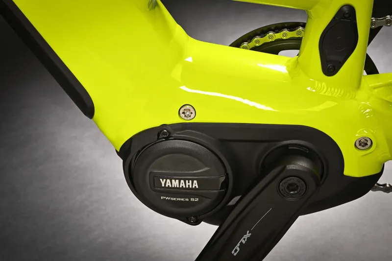 2024 Haibike Trekking 5 - Step Thru Electric Hybrid Bike - Lime / Black-4