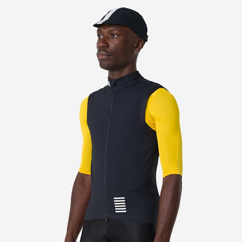 Rapha Pro Team Lightweight Gilet - Black / White-3
