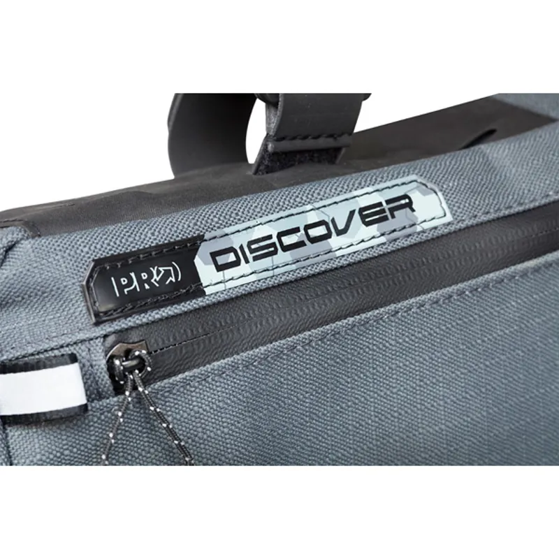 Pro Discover 2.7L Compact Frame Bag In Grey-3