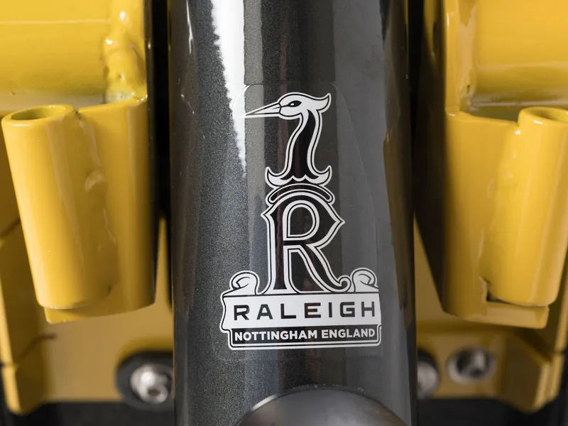 2023 Raleigh Stride 2 - Electric Cargo Bike - Black/Yellow-2