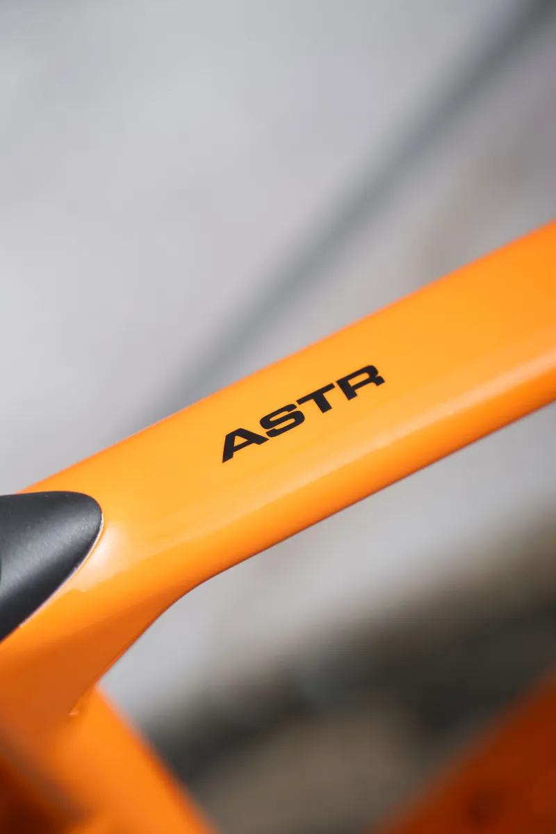 2025 Ridley ASTR - Classified Rival AXS 1x12 - Gravel Bike - Rich Orange Metallic-2