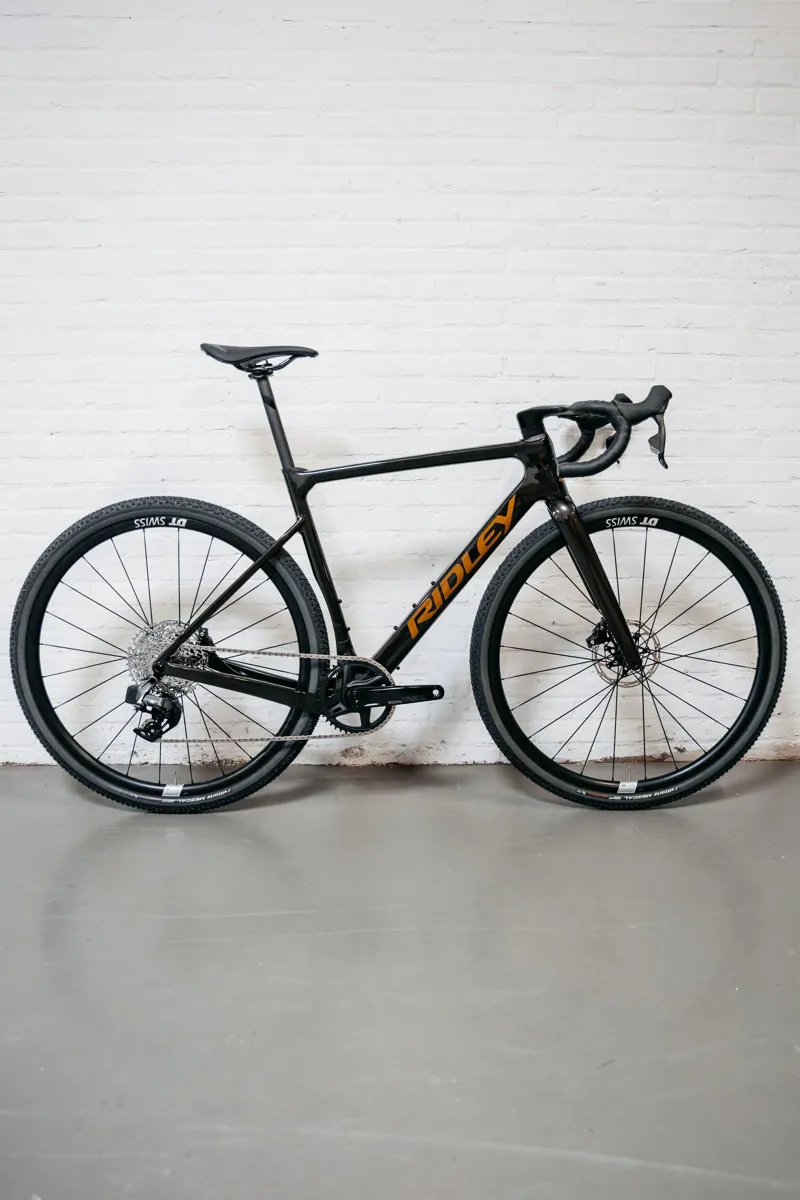 2025 Ridley ASTR - Classified Rival AXS 1x12 - Gravel Bike - Black Metallic-1
