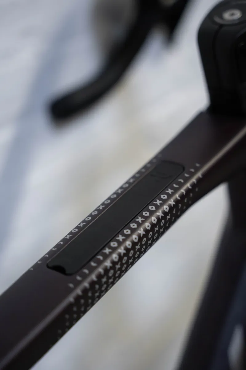 Ridley Grifn 105 DI2 2x12 Road Bike in Dark Plum-5