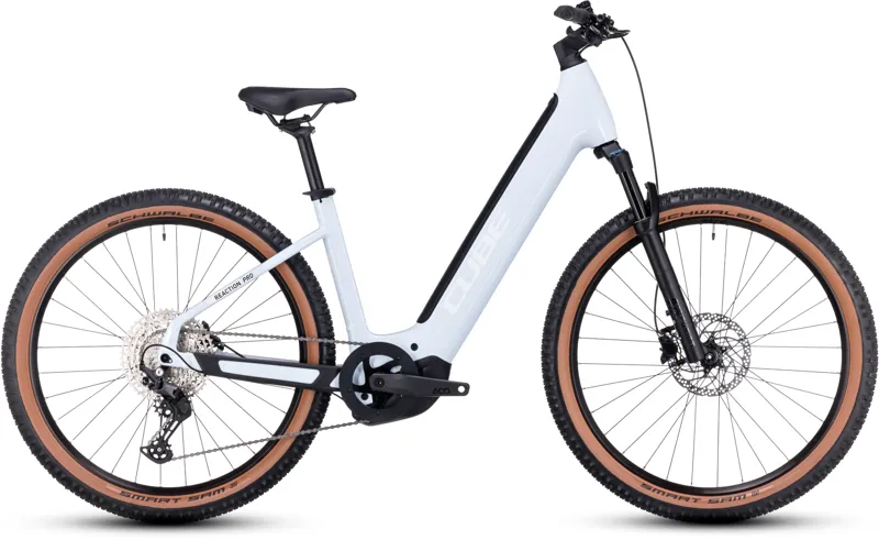 2024 Cube Reaction Pro 750 Hybrid Bike in Flash White-1