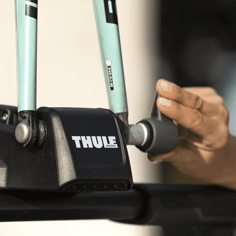 Thule 564 FastRide - Fork Mount Cycle Carrier-5