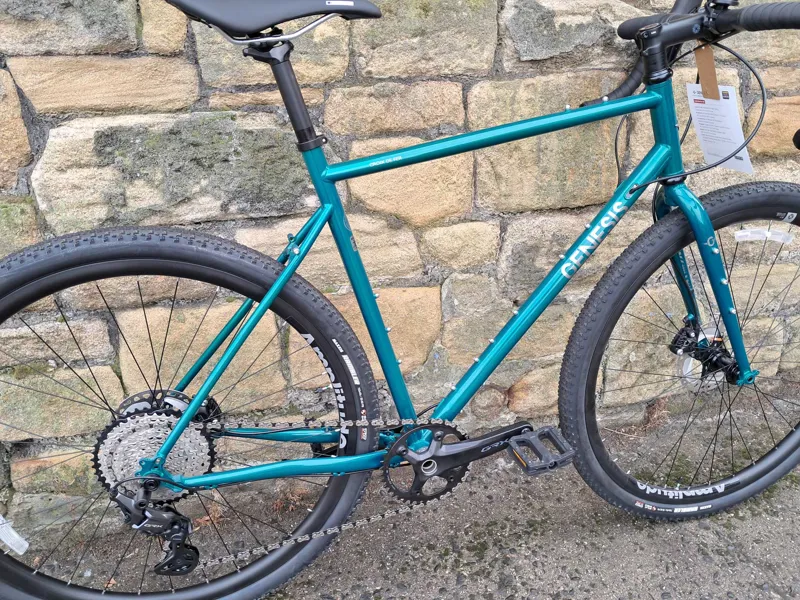 Genesis Croix de Fer 40 - Steel frame Adventure Bike - Sterling Gloss-4