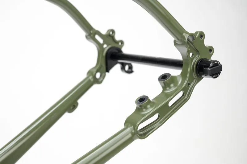 Genesis Vagabond - Steel Gravel Bike Frameset - Avril Lagreen-10