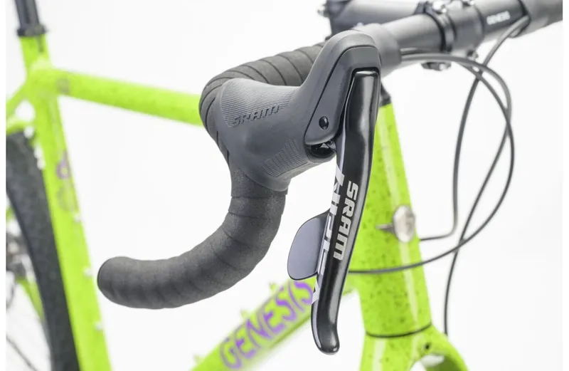 Genesis Fugio 20 - Aluminium 650b Wheel Gravel Bike - Green-2