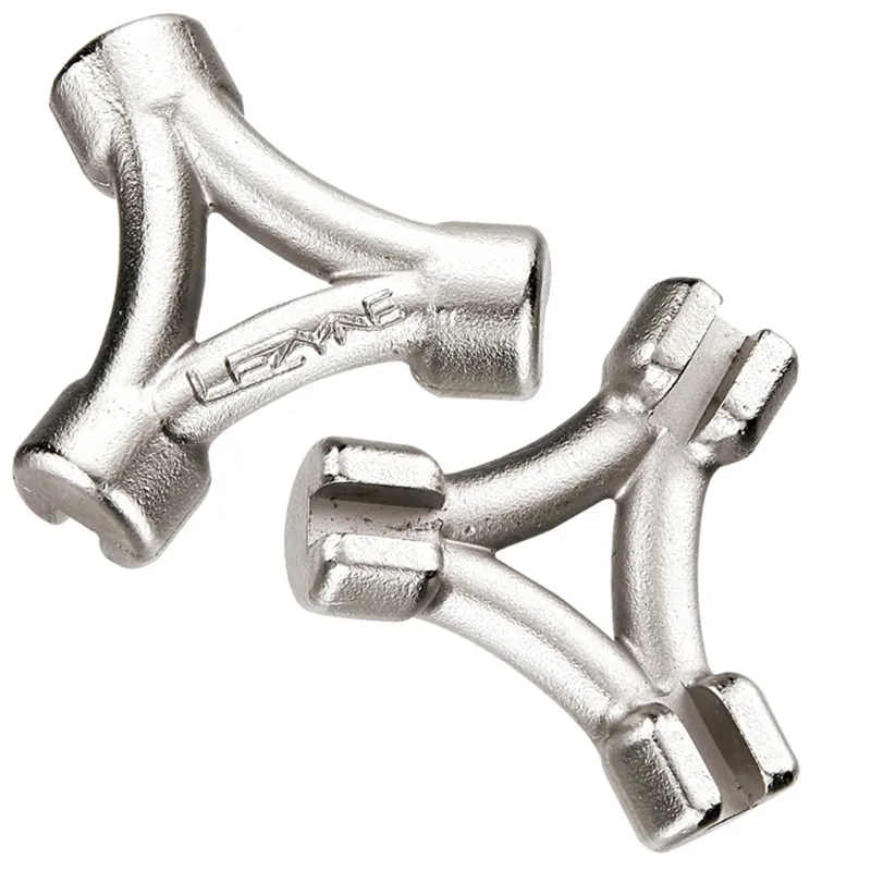 Lezyne 3 Way Spoke Wrench in Silver