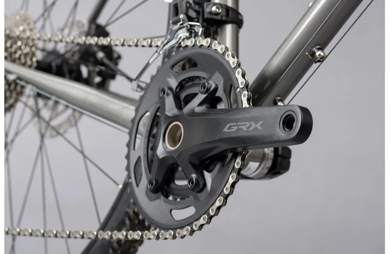 2021 Genesis Croix De Fer 20 Steel Flat Bar Gravel Bike in Silver-5