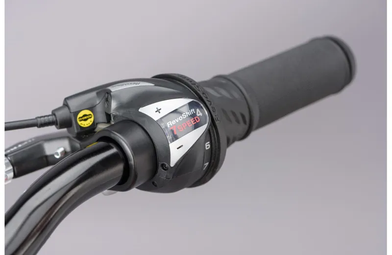 2021 Ridgeback MX26 Kids Bike in Red-5