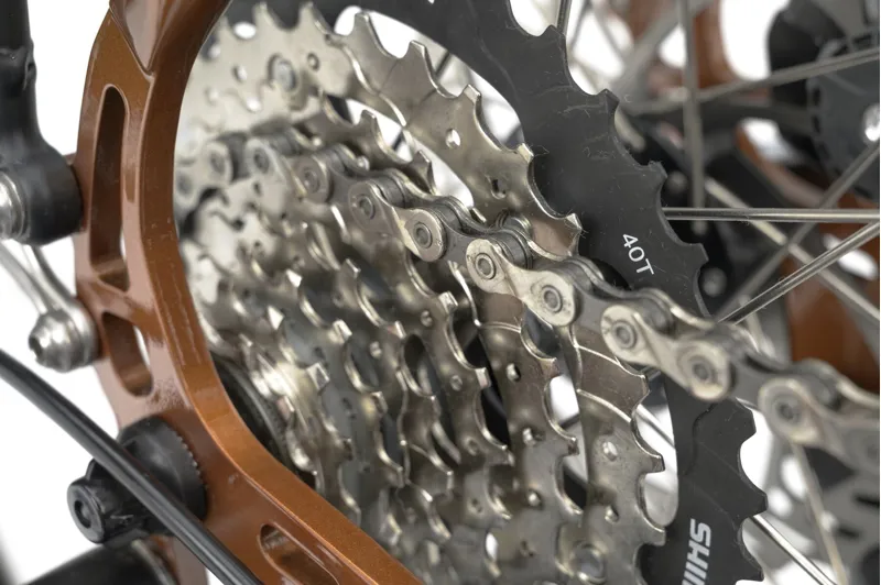 Genesis Tour de Fer 20 - Steel frame Gravel / Touring Bike - Alice Copper-10