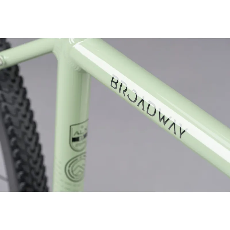 2024 Genesis Broadway - Hybrid Bike - Green-3