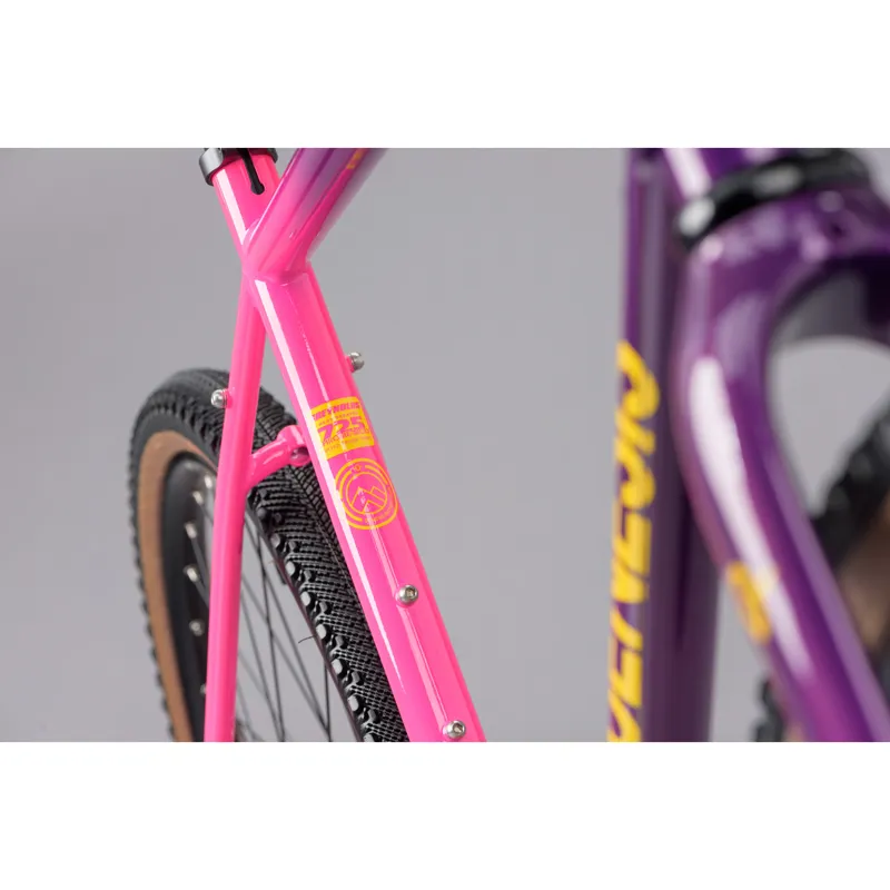2022 Genesis Fugio 30 - Gravel Bike - Pink / Purple-9