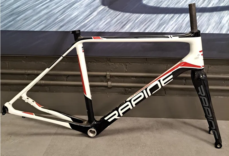 Ridgeback Comet Open Frame Life in Motion LTD