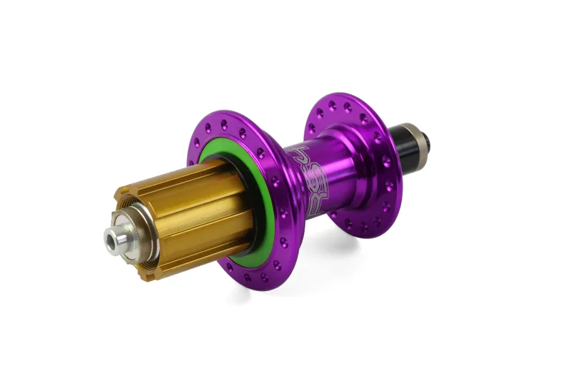 Hope RS4 28H - 135 Rear Hub in Purple