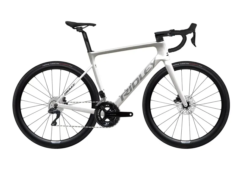 2025 Ridley Falcn - 105 Di2 2x12 - Road Bike - Pearl White / Silver