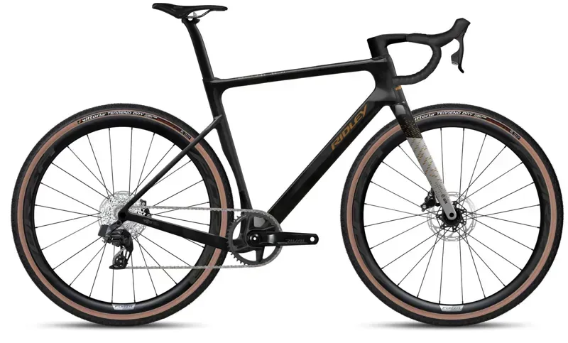 2025 Ridley E-ASTR Sram Rival XPLR 1x13 - E-Gravel Bike - Carbon / Silver / Bronze Gold
