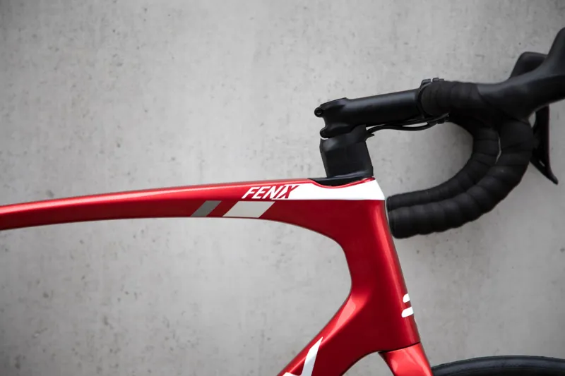 2024 Ridley Fenix Disc - Shimano 105 Endurance Road Bike - Candy Red-3