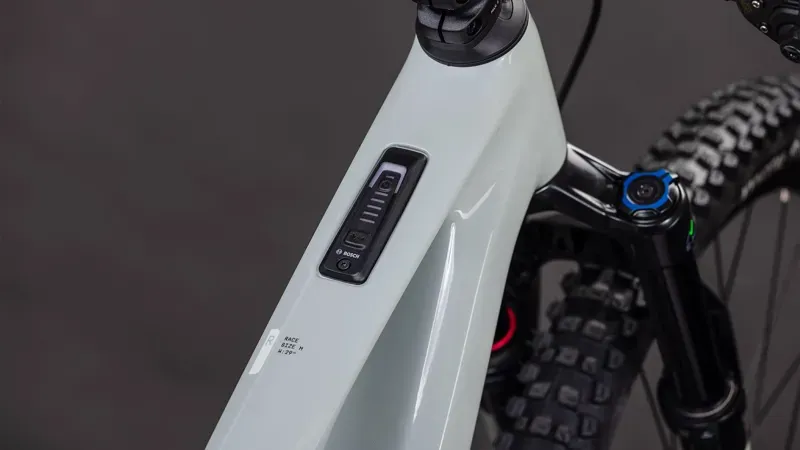 2026 Cube AMS Hybrid one44 c:62 Race 400x eMountain Bike in Reed Beige/Black-2