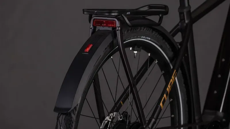 2026 Cube Kathmandu Hybrid Comfort SLX 800 eHybrid Bike in Solareclipse/Gold-7