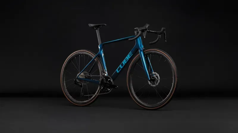 2027 Cube Agree C:62 One Road Bike in Midnight Teal/Sea-1