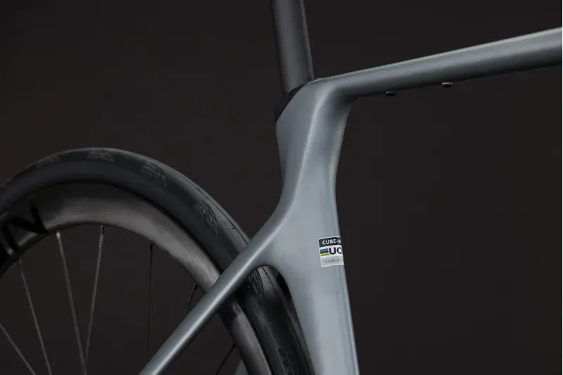 Cube Agree C:62 SLX Road Bike in Slate Grey/Chrome-9